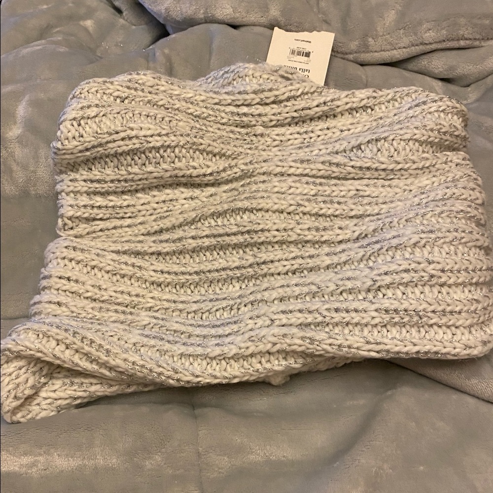 Infinity neck wrap